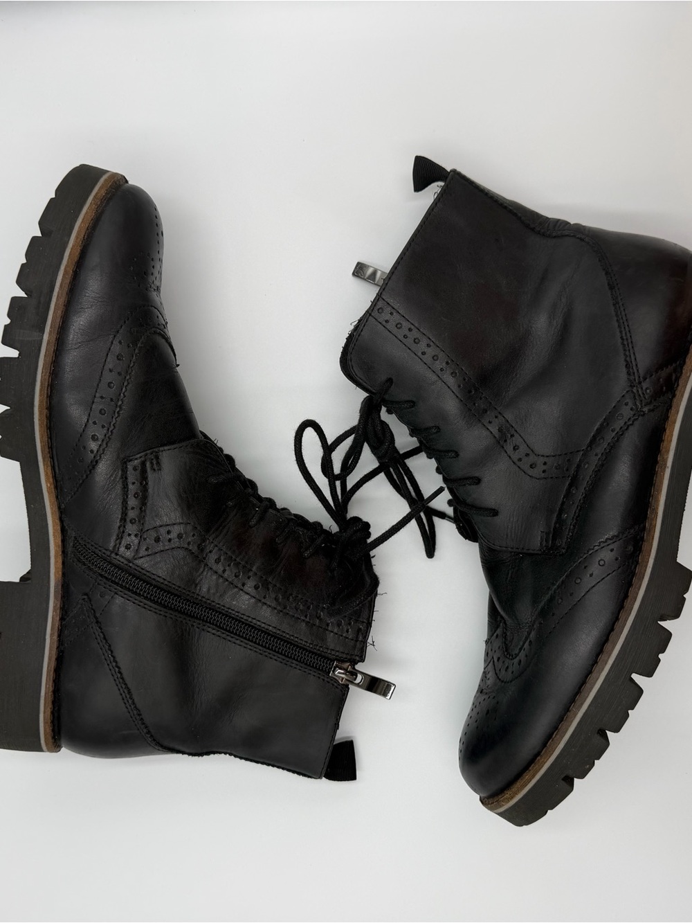 Caprice Leather Wingtip Brogue Boots US 9 EU 40 Dark Academia - Picture 3 of 13